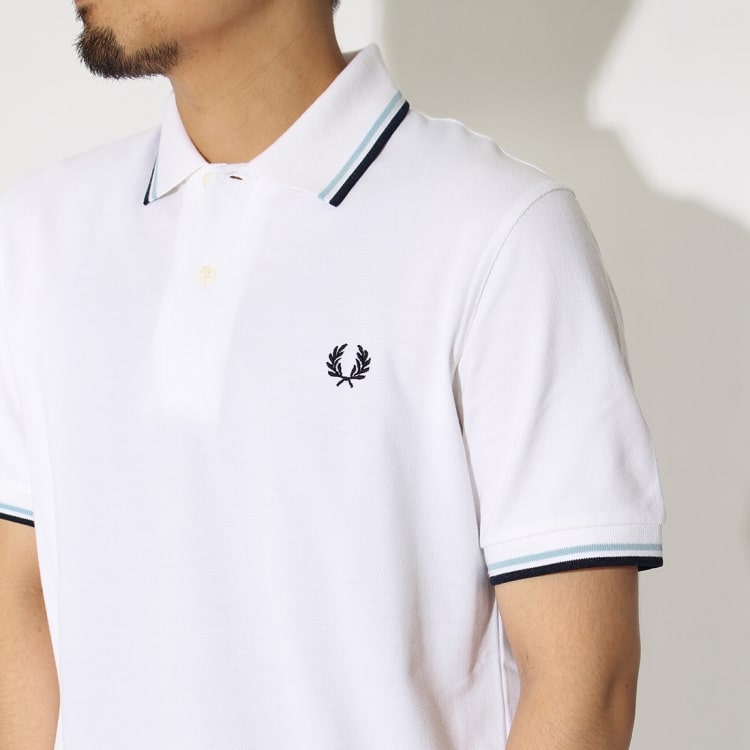 FRED PERRY/フレッドペリーのポロシャツM12です。