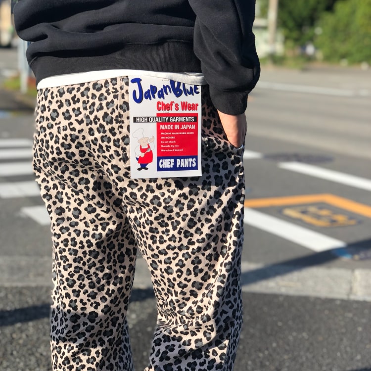 今季話題！柄バリエーション豊富で着回し力も抜群な「シェフパンツ」｜JEANS FACTORY（ジーンズファクトリー）公式サイト