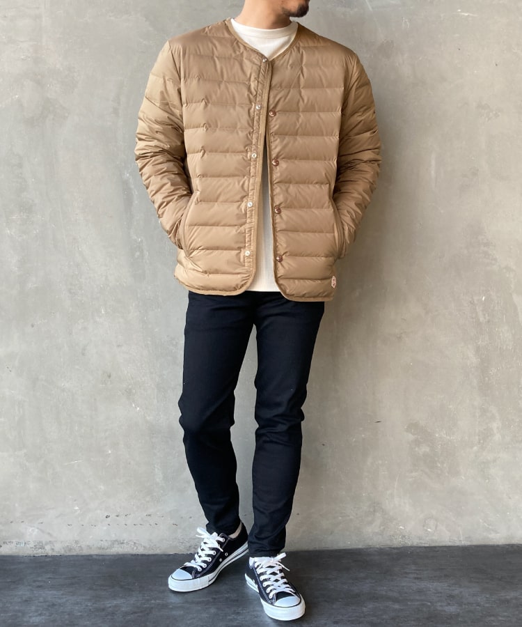 Vincent et Mireille [ヴァンソン エ ミレイユ] ステッチレスダウンカーディガンのコーディネートです。