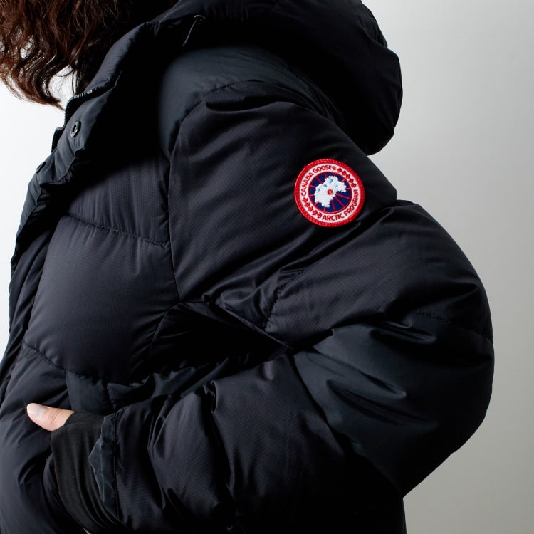 CANADA GOOSE カナダグース ダウンジャケット-