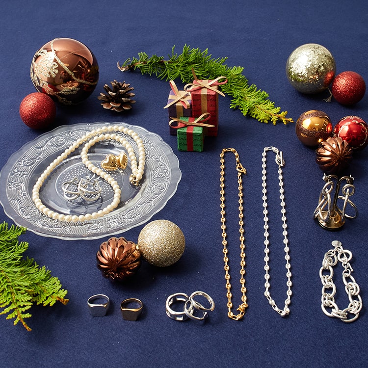 スタッフがおススメする、クリスマスギフトセレクション 2022 WOMEN 