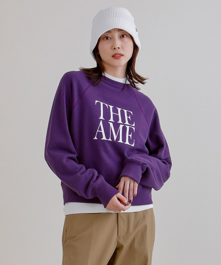 Americana × JEANS FACTORY [アメリカーナ × ジーンズファクトリー] 別注 THE AME ロゴプリントクルーネックスウェット [ASO-582-1-JF]