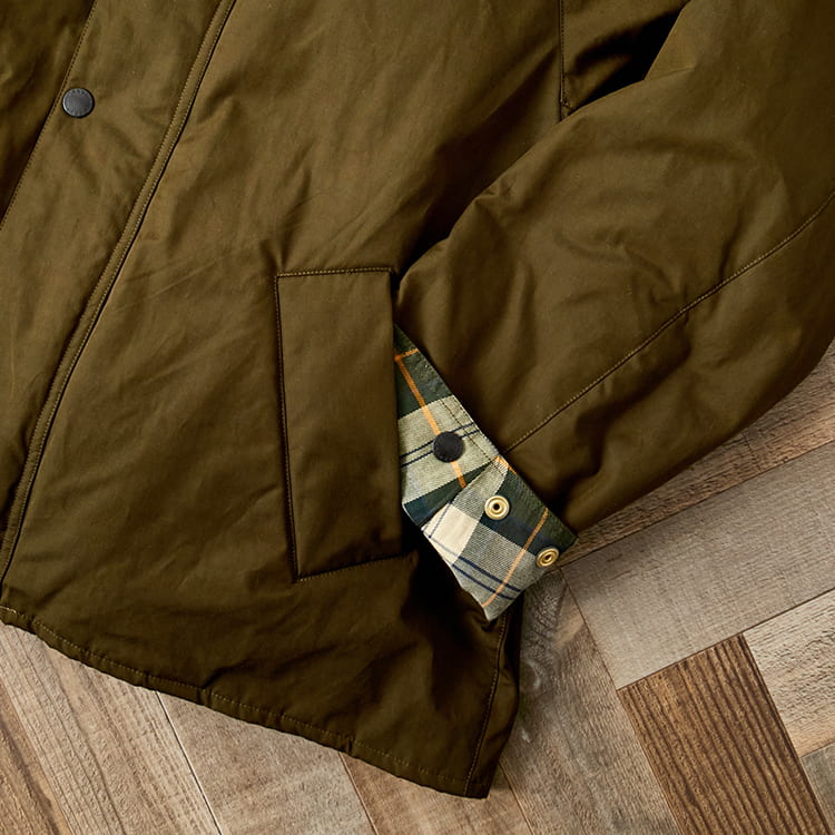 BARBOUR(バブアー)との別注トランスポートが販売開始 別注ポイント