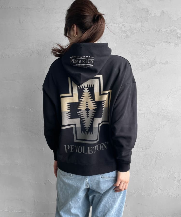 PENDLETON [ペンドルトン] 別注 ネイティブ柄 バックプリントフード刺繍スウェットパーカー [4475-7239-JF]