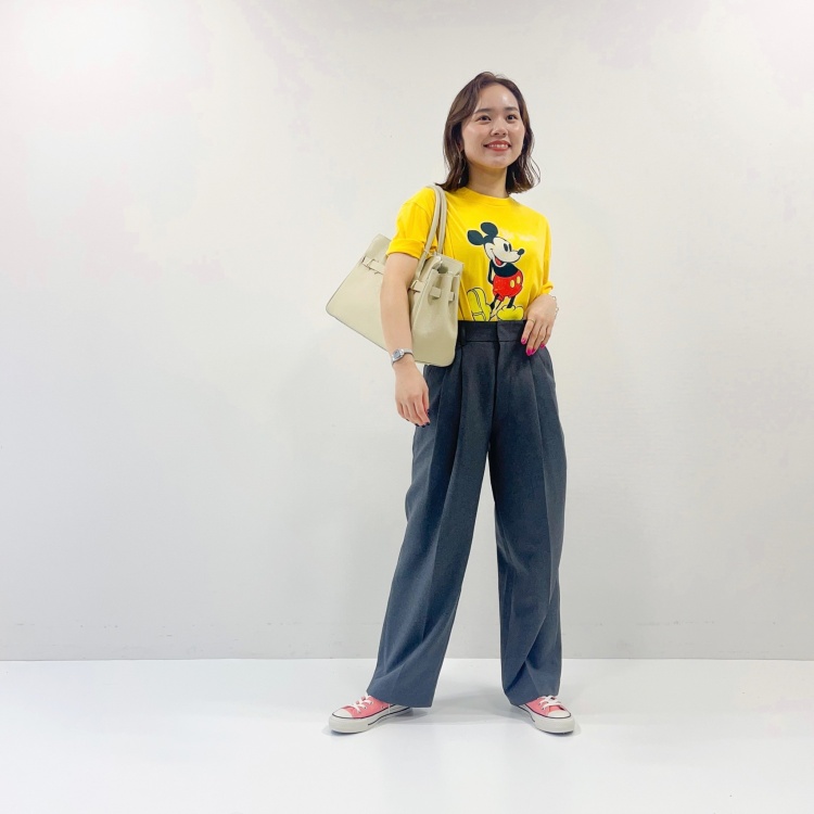 タックストレートパンツ 