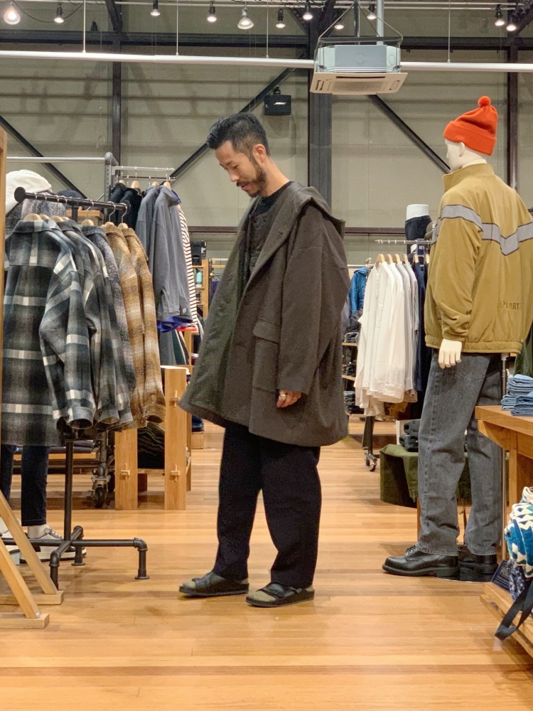 BASISBROEK [バージスブルック] CIRCUS トップメルトンウールフーデッドコート