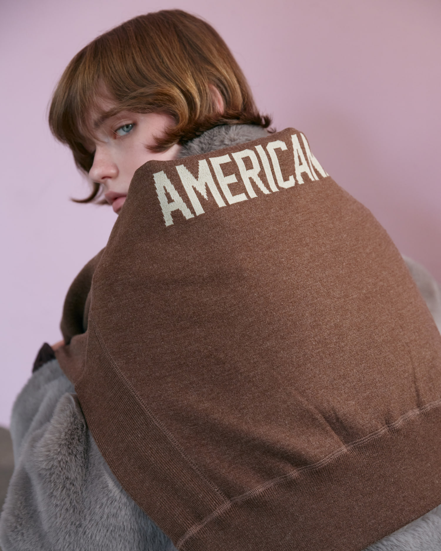 2025秋冬スタイルブックのレディーススタイリングです。