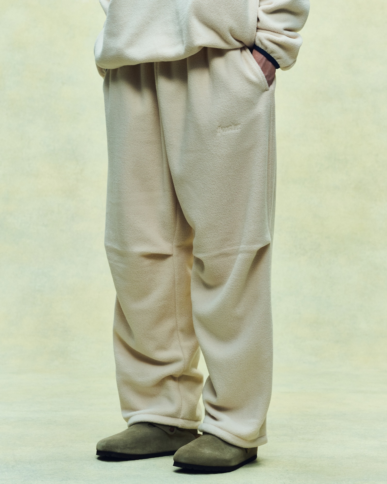 2025秋冬スタイルブックのメンズスタイリングです。