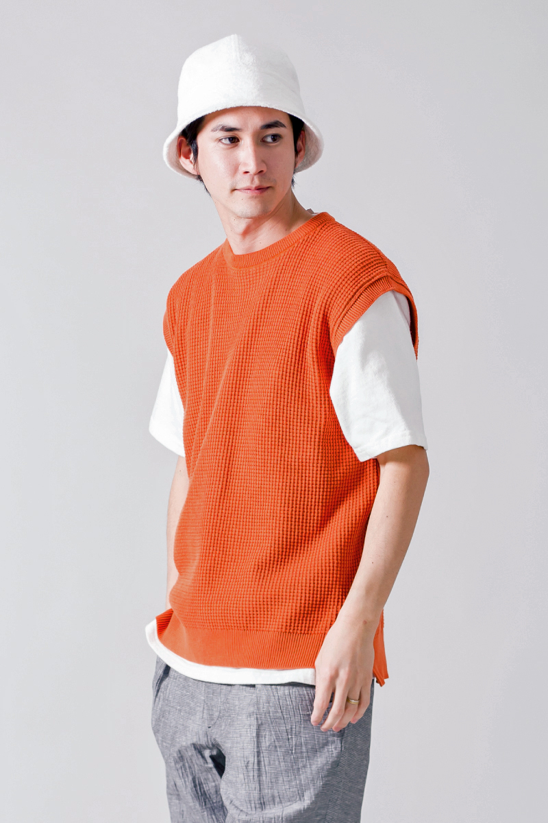 19SSシティボーイのベストです。