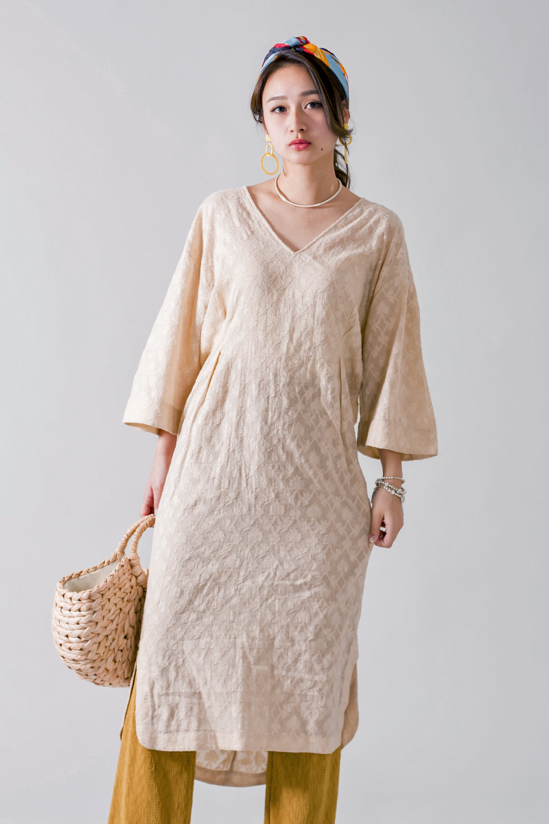 19SSヘルシーレディのワンピースです。