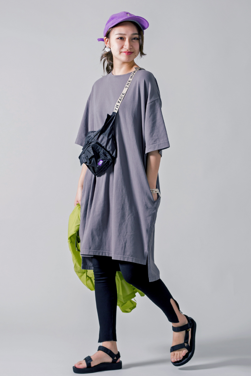 19SSアーバンアウトドアのワンピースです。