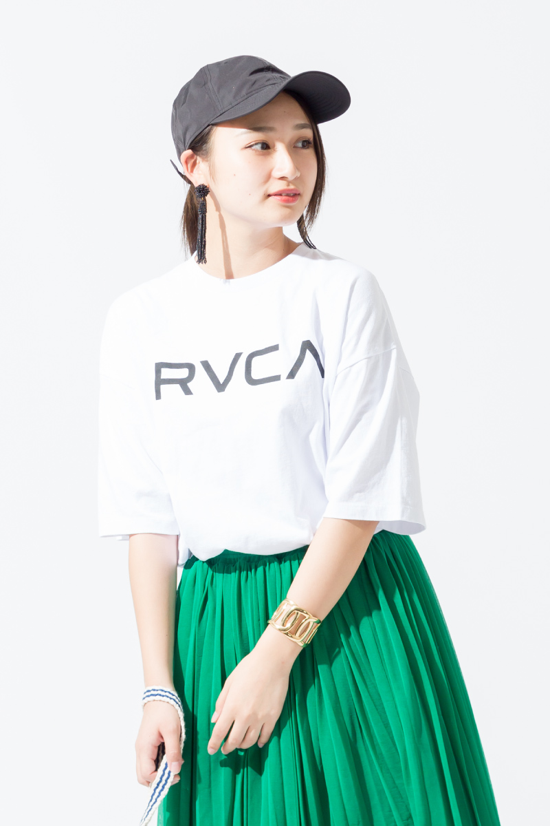 19SSアーバンアウトドアのTシャツです。