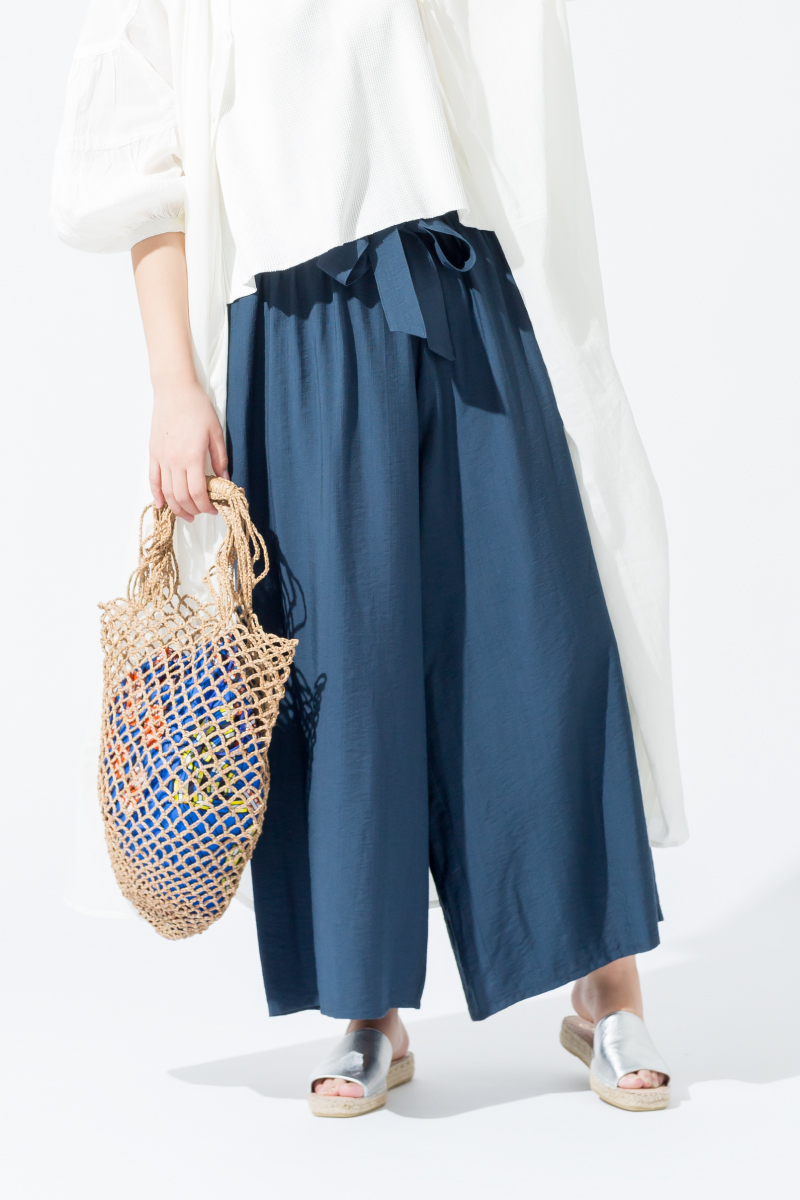 19SS ヘルシーレディのパンツです。