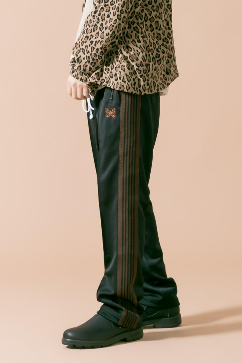 19FW ラグジュアリーストリートのニードルズ別注トラックパンツです。