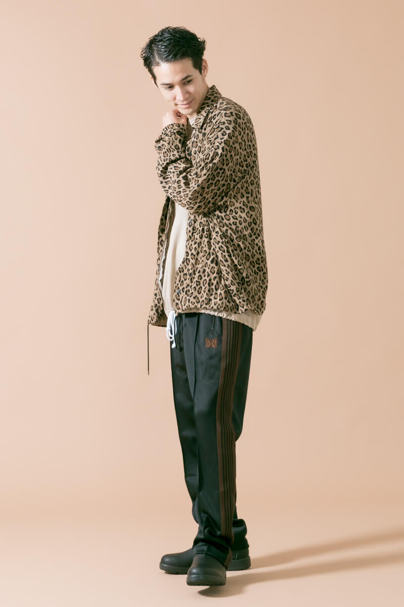 19FW ラグジュアリーストリートの横向き写真です。