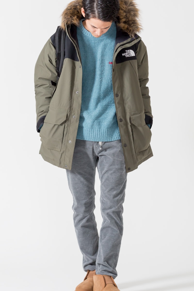 19FW リラックスアウトドアの全身写真です。