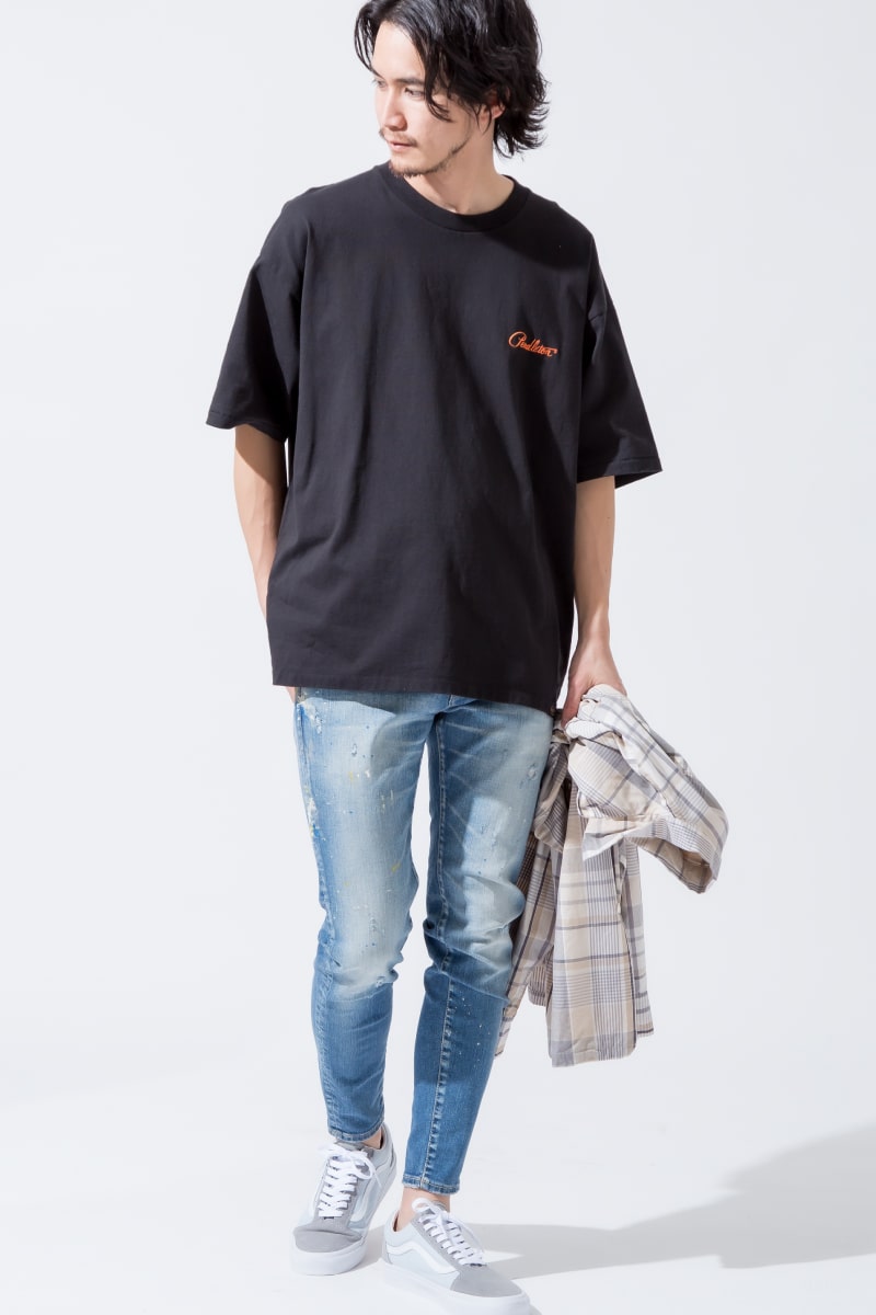 21SS リラックスムードの全身コーディネートです。